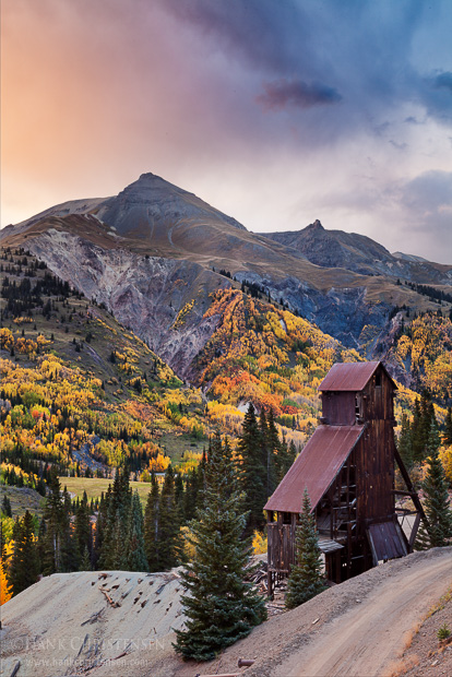 In the late 1800s, the Yankee Girl mine was one of the most profitable mines in the history of silver mining in the United States. At its height, Yankee Girl produced 10 tons of ore on a daily basis.